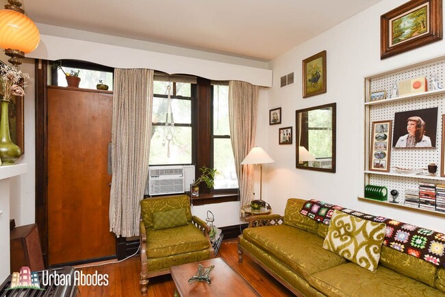 Foto del edificio - 2819 W Shakespeare Ave