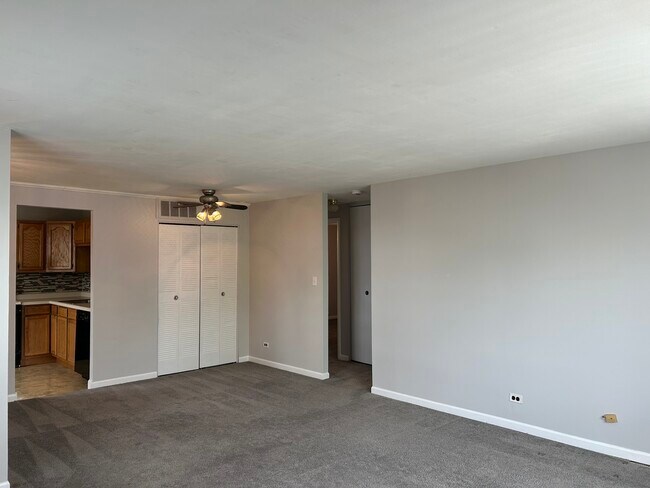 Foto del edificio - 1404 Tonset Ln