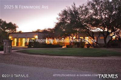 Primary Photo - 2025 N Fennimore Ave