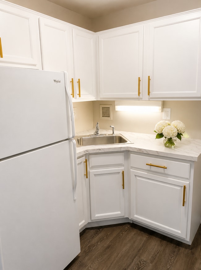 Photo - 6011 Emerson St., Unit 406 House