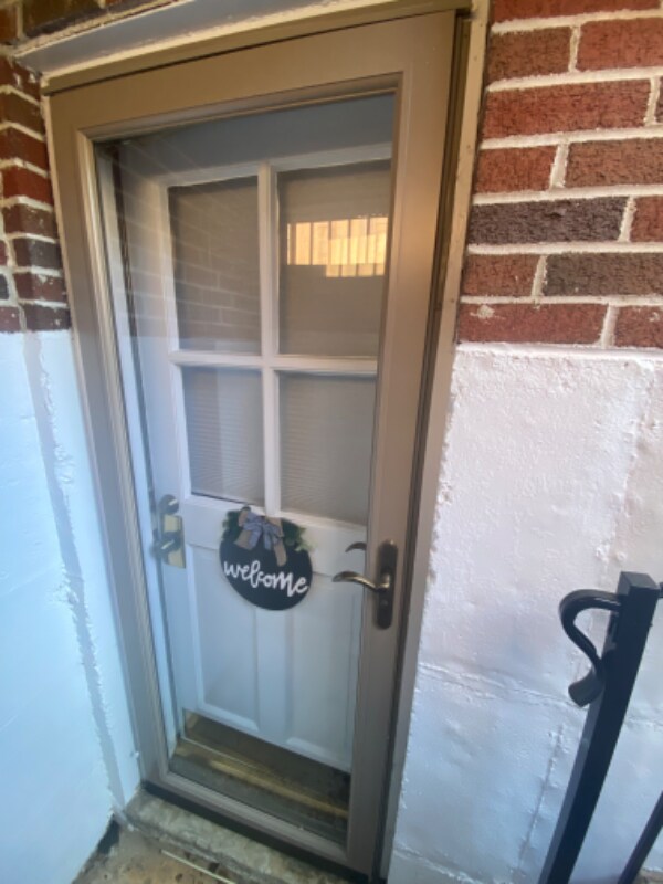 130 Montague Ave Unit Basement, Winchester, VA 22601 Room for Rent in