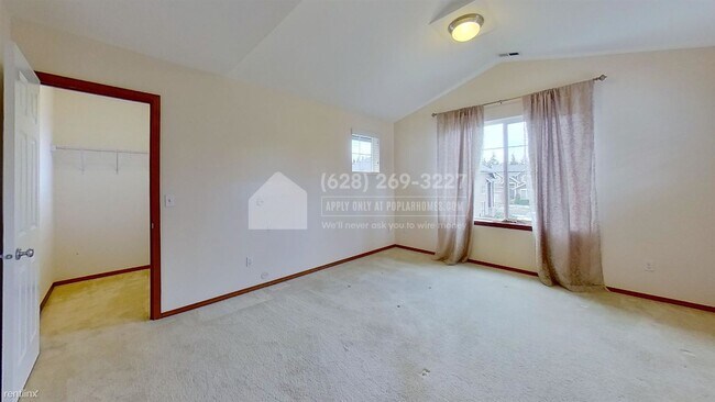Foto del edificio - 5 br, 3 bath House - 3426 171st Pl SE -
