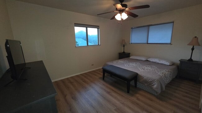 Foto del edificio - 2910 Wacos Dr