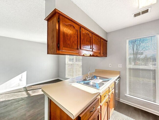 Building Photo - 4023 Appaloosa Way