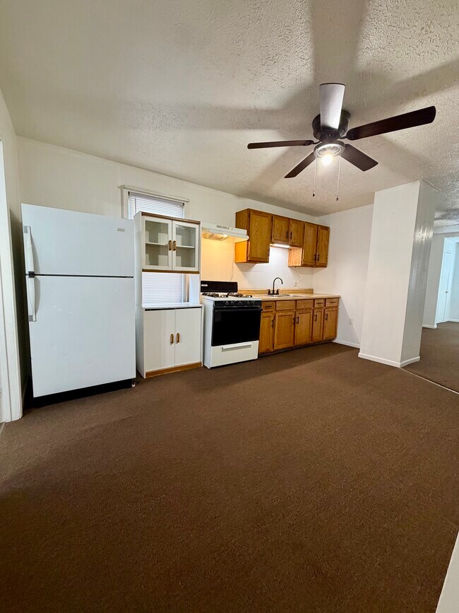 Foto del edificio - 520 Knowles Ln