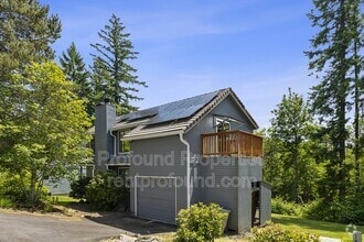 Building Photo - 12340 NW McDaniel Rd