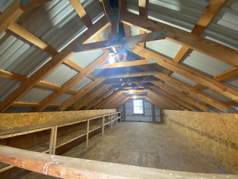 Foto del edificio - 672 Bloom St