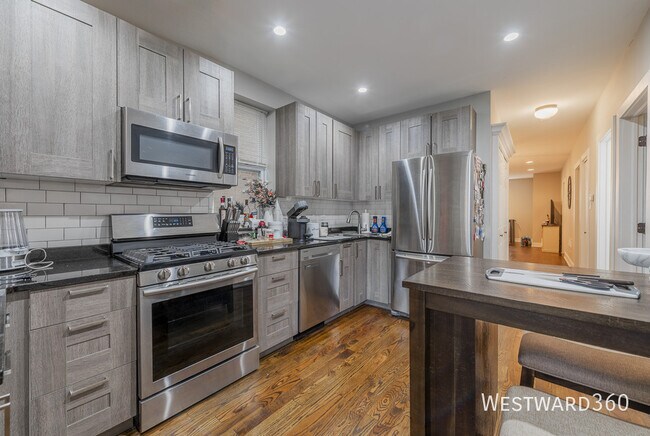 Foto del edificio - 1640 W Blackhawk St