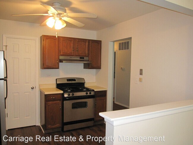 Building Photo - 2 br, 1 bath House - 1580 Stonehill Ct  Un...