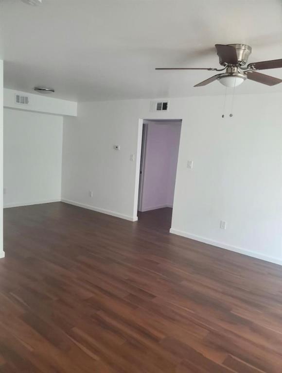 Foto del edificio - 6200 W Tidwell Rd