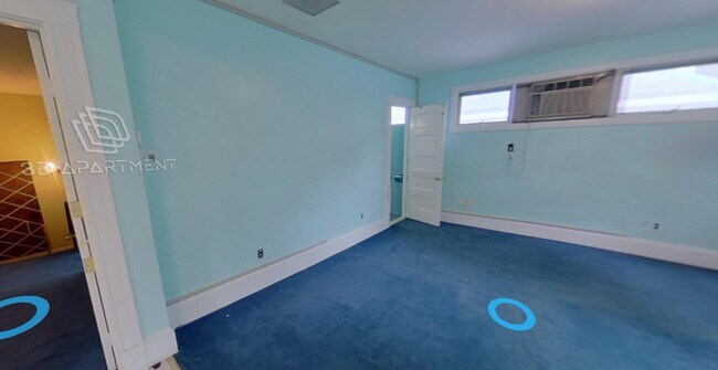 Building Photo - 187 Central St