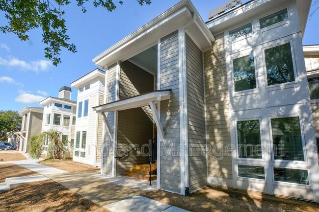 Photo - 275 Alexandra Dr Apartment