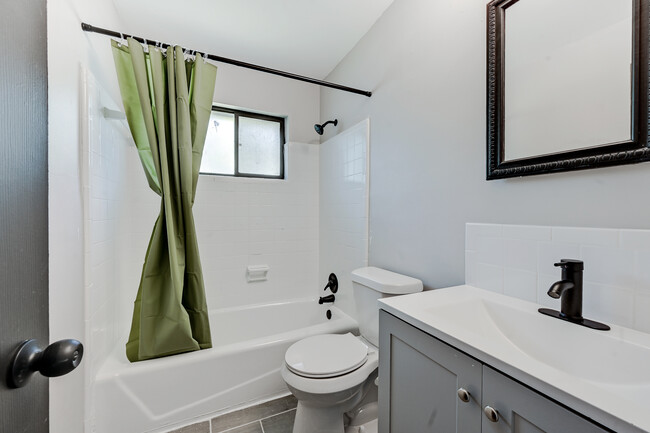 IMAGEN DEL BAÑO N.O 1 - Madison Place Boutique Apartments