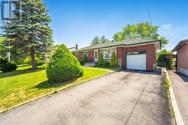 Building Photo - 588 Hyacinthe Blvd