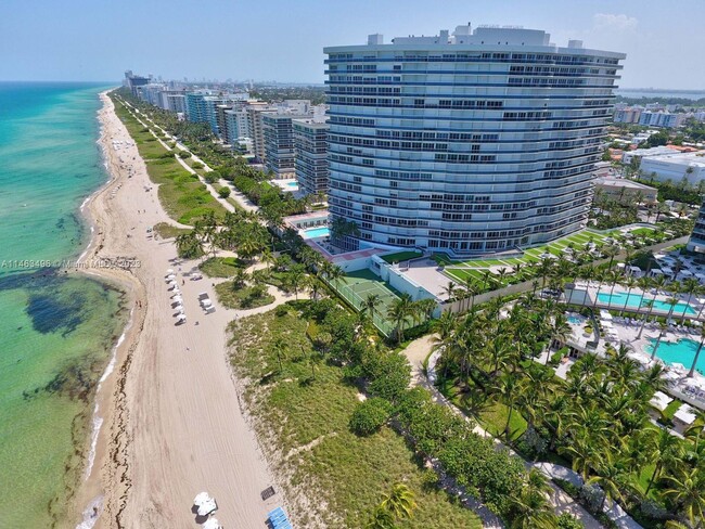 Foto del edificio - 9601 Collins Ave