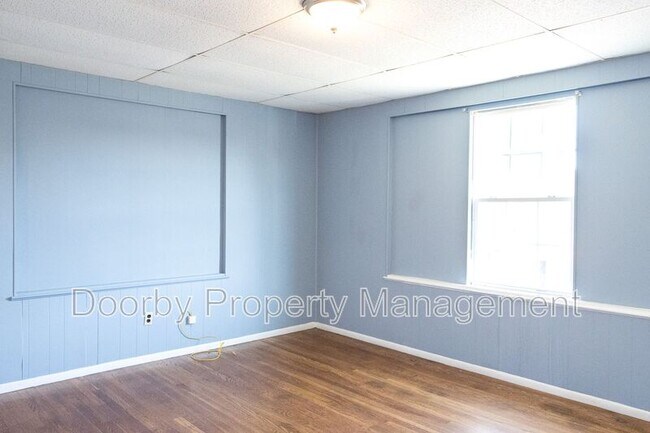 Foto del edificio - 1202 Duncan Ave