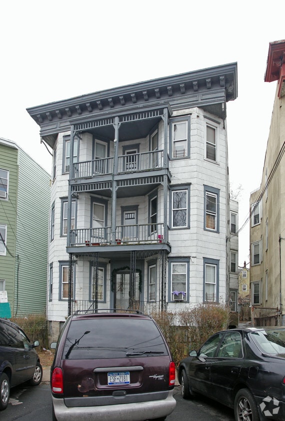 20 Astor Pl, Yonkers, NY 10705 Apartments in Yonkers, NY