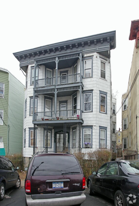 Primary Photo - 20 Astor Pl
