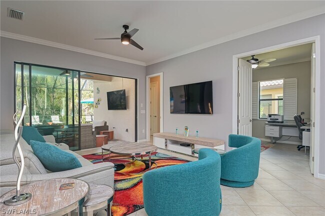 Building Photo - 11124 Esteban Dr