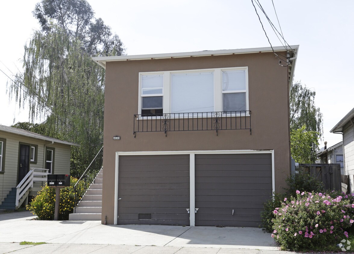 Foto del edificio - 4833 Shafter Ave