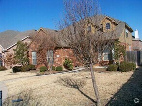 Building Photo - 3929 Iris Ct