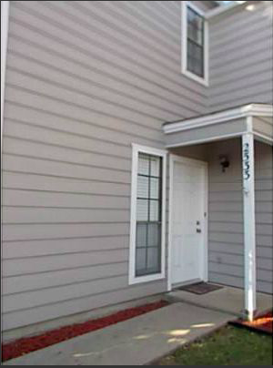 Building Photo - 2533 Cross Timbers Dr