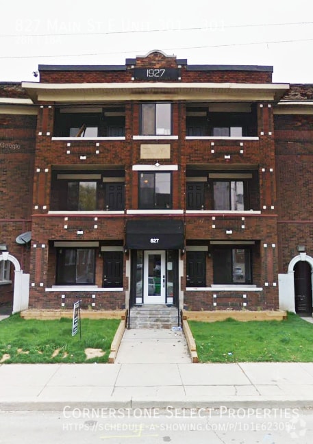 Building Photo - 827 Main St E