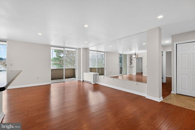 Foto del edificio - 7505 Democracy Blvd