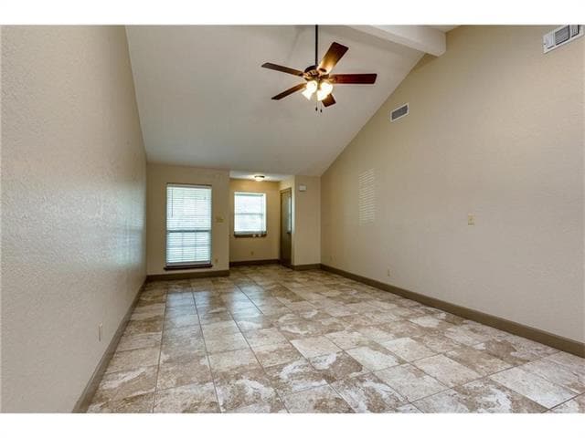 Building Photo - 2921 Clover Ln