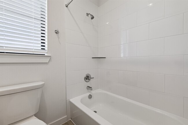 Foto del edificio - 3216 Loam Ln