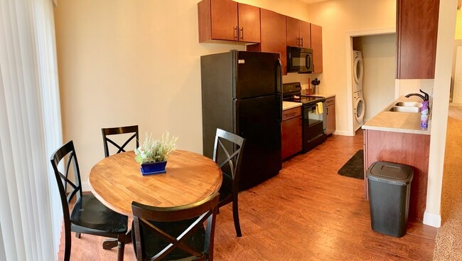 Foto del edificio - 404 Treyson Ln