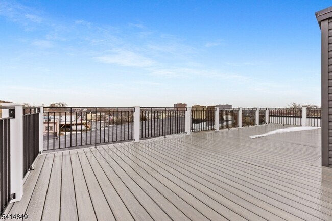 Foto del edificio - 37 S 7th St