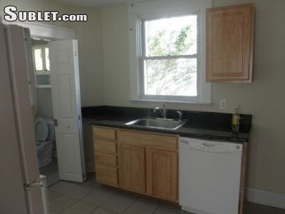 Building Photo - 4321 Parkwood Ave