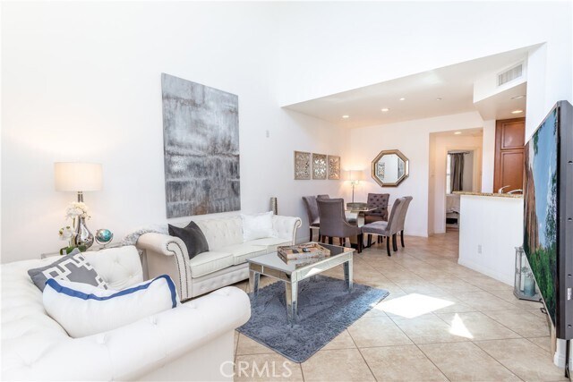 Building Photo - 109 Jadestone