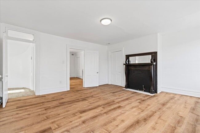Building Photo - 603 Farragut St