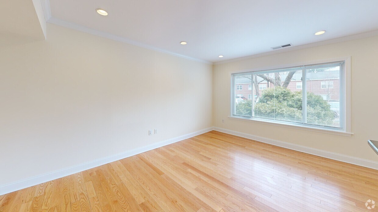 Photo - 20 Thornton Rd (Chestnut Hill, MA) Townhomes