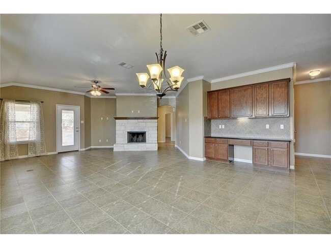 Building Photo - 2109 Granite Springs Rd