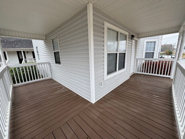 Foto del edificio - Large 3/2.5 House on Martha Berry Hwy- $1,295