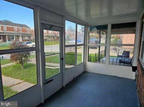 Foto principal - 803 Jeannette Ave