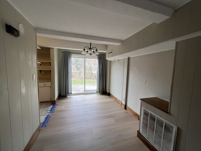 Foto del edificio - 143 Bradley St