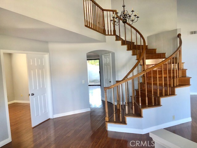 Building Photo - 2 Bloomdale