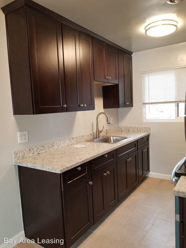 Foto del edificio - 1 br, 1 bath Apartment - 1618 6th Avenue