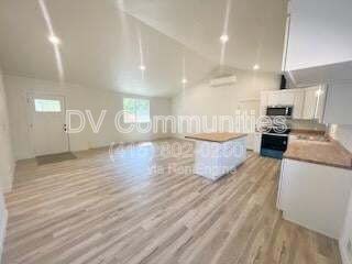 Foto del edificio - 1246 Hughes St