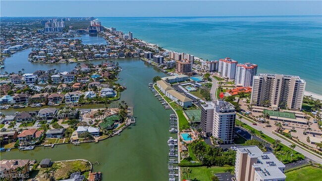 Foto del edificio - 11030 Gulf Shore Dr