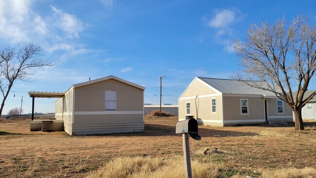 Building Photo - Totally Remodeled! 3/2