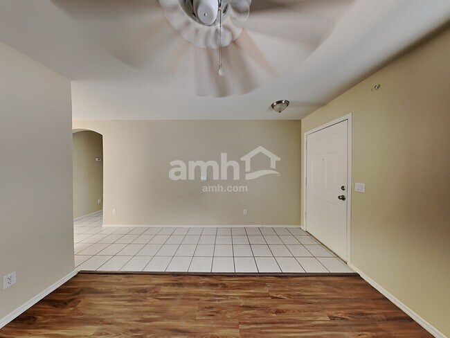 Building Photo - 6342 W Cordes Road