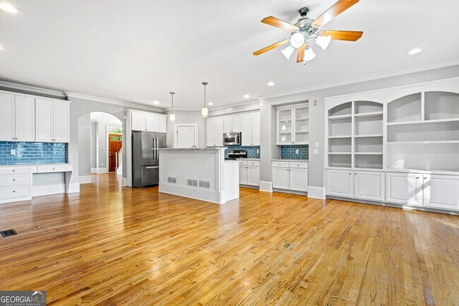 Building Photo - 2649 Colgan Ct SE