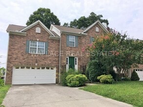 Building Photo - 8206 Gallaher Station Dr
