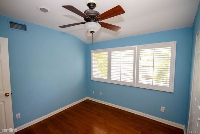 Building Photo - 3 br, 4 bath House - 5594 Jed Smith Rd