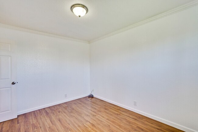 Foto del edificio - Big Family 3Bed 2bed Spacious Inside and Outside - Home to make memories